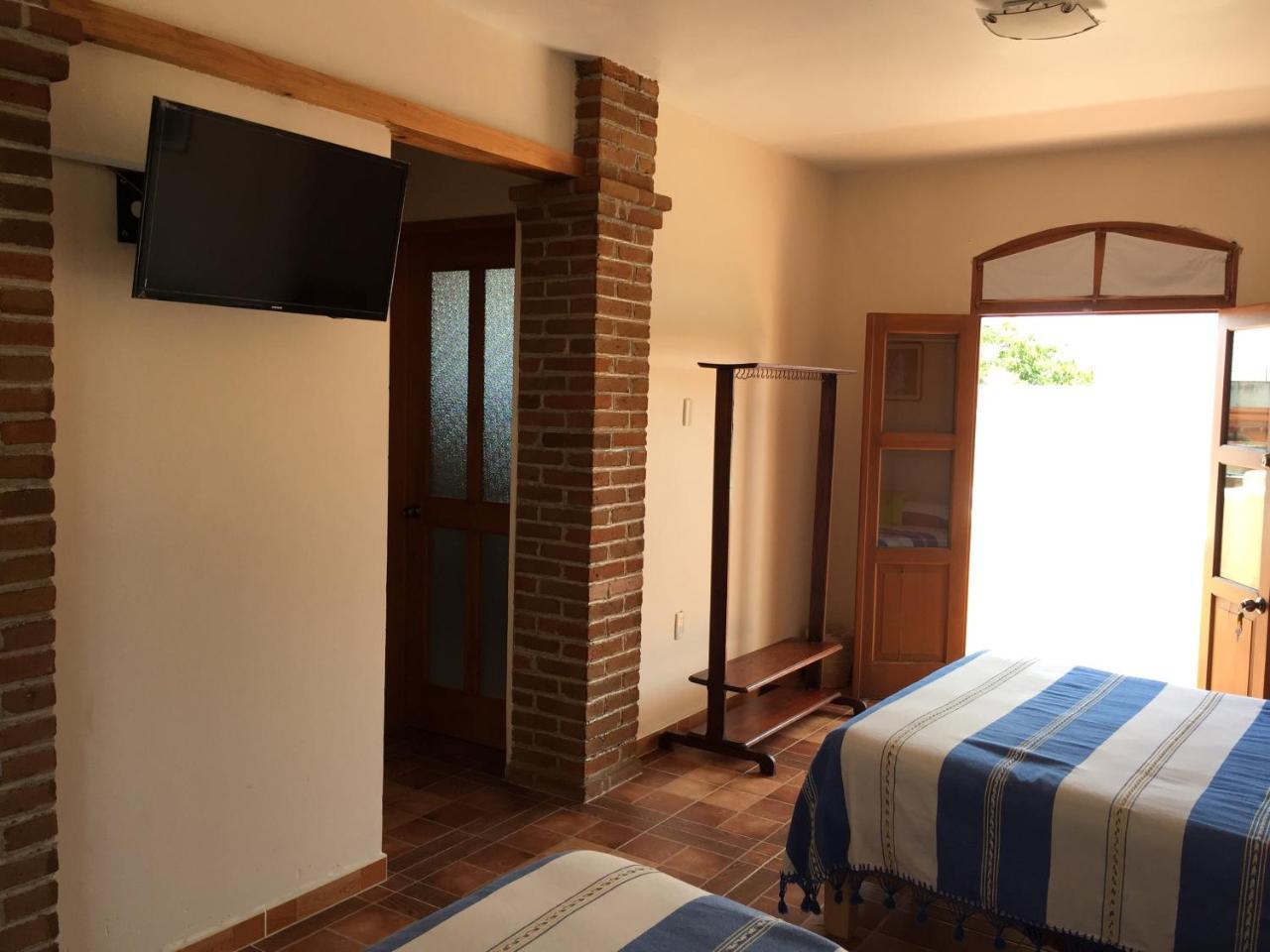 Hostal El Dulce Nombre กัวมานตลา ภายนอก รูปภาพ